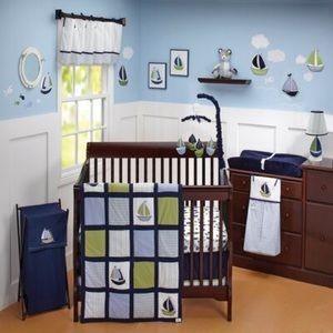 Baby comforter set